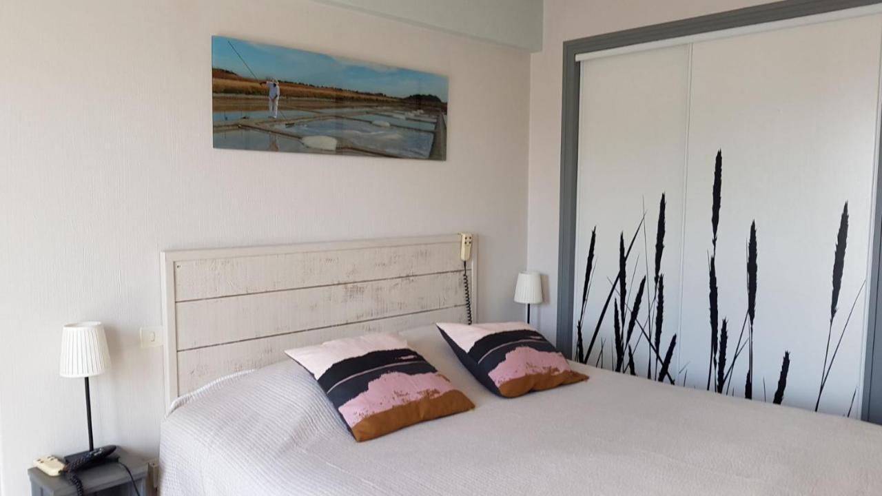 Les Yeux Bleus Bed & Breakfast Нуармутье Экстерьер фото