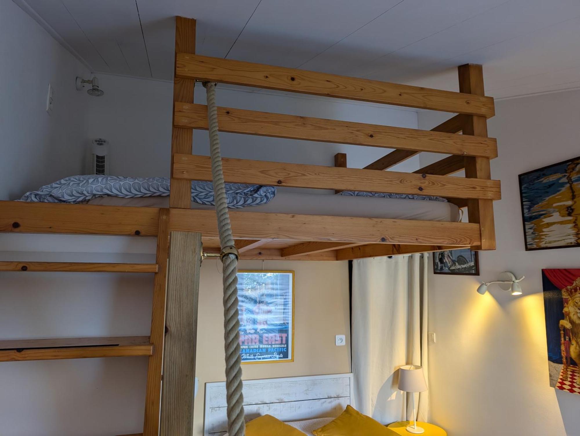 Les Yeux Bleus Bed & Breakfast Нуармутье Экстерьер фото