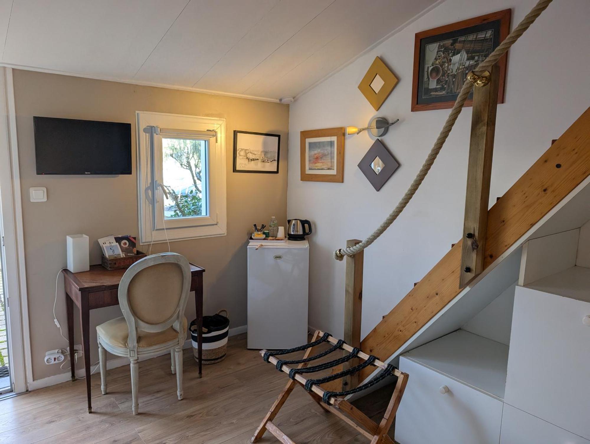Les Yeux Bleus Bed & Breakfast Нуармутье Экстерьер фото