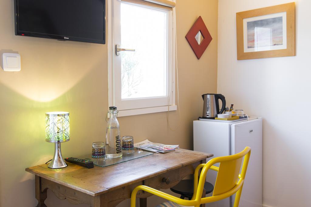 Les Yeux Bleus Bed & Breakfast Нуармутье Экстерьер фото