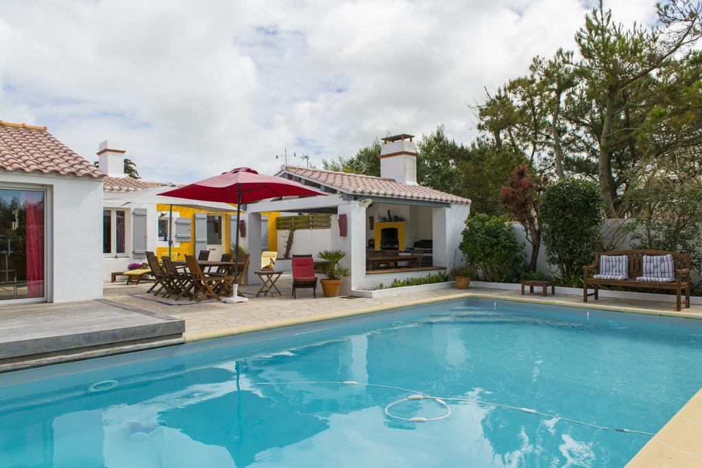 Les Yeux Bleus Bed & Breakfast Нуармутье Экстерьер фото