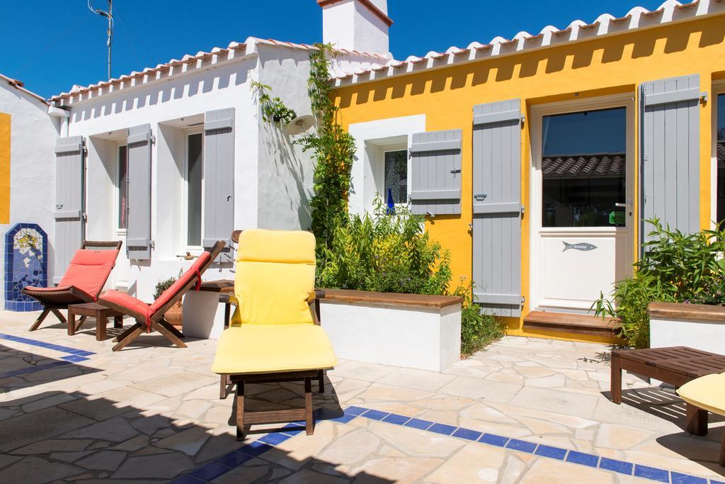 Les Yeux Bleus Bed & Breakfast Нуармутье Экстерьер фото