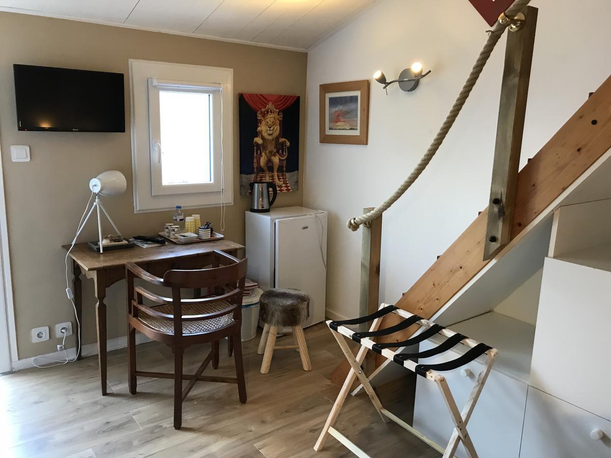 Les Yeux Bleus Bed & Breakfast Нуармутье Экстерьер фото