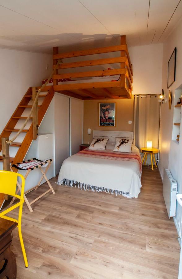Les Yeux Bleus Bed & Breakfast Нуармутье Экстерьер фото