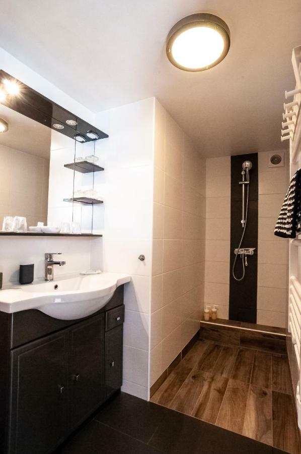 Les Yeux Bleus Bed & Breakfast Нуармутье Экстерьер фото
